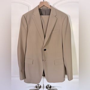 Theory Men’s Saronni Tech Suit